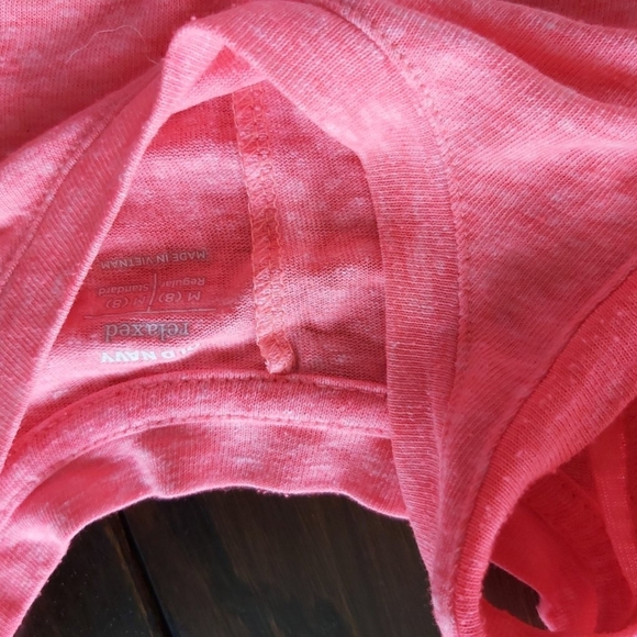 Light weight tank- Old Navy - Picture 3 of 3